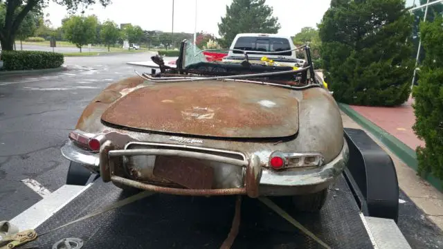 1964 jaguar e type roadster barn find