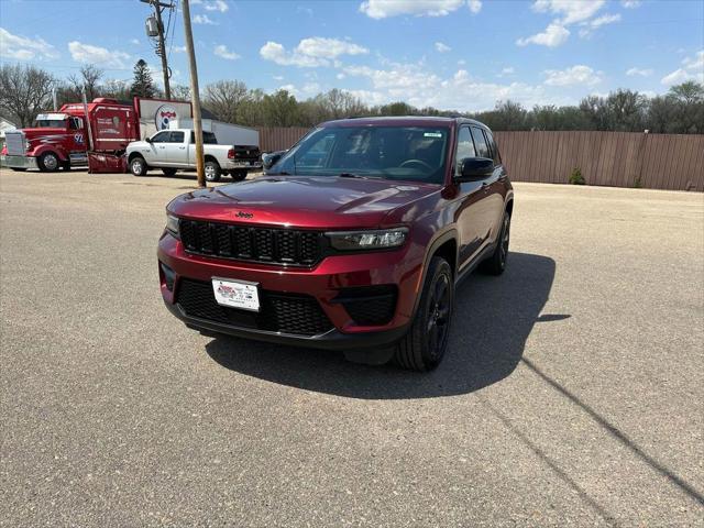 2022 jeep grand cherokee altitude