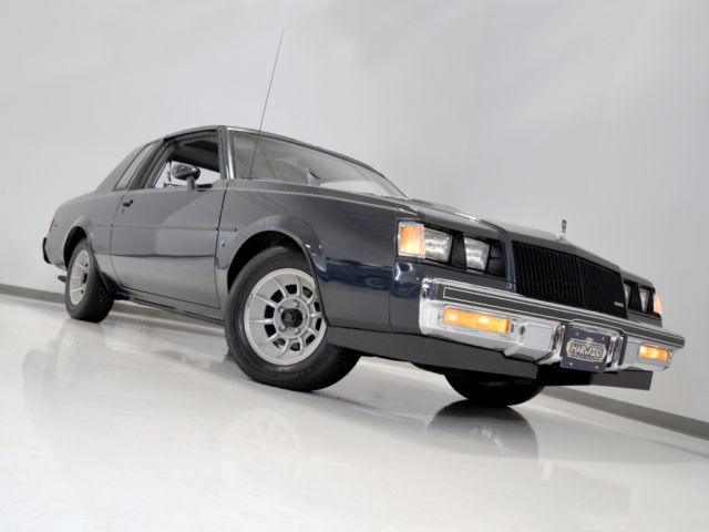 rare limited turbo-t, unmodified, leather buckets, console, ultra-clean car!