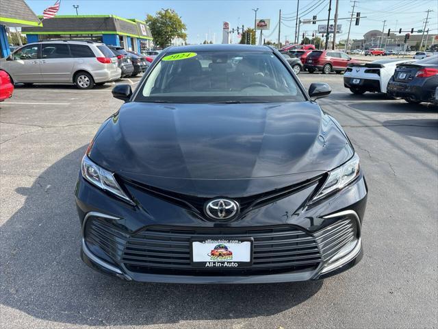 2024 toyota camry le