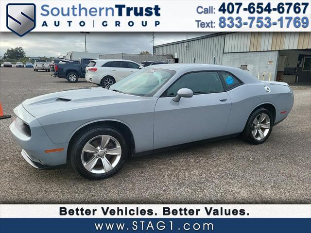 2021 dodge challenger sxt
