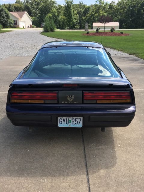 1987 pontiac firebird,t-top,305,4 bbl,auto,excellent formula or trans-am clone