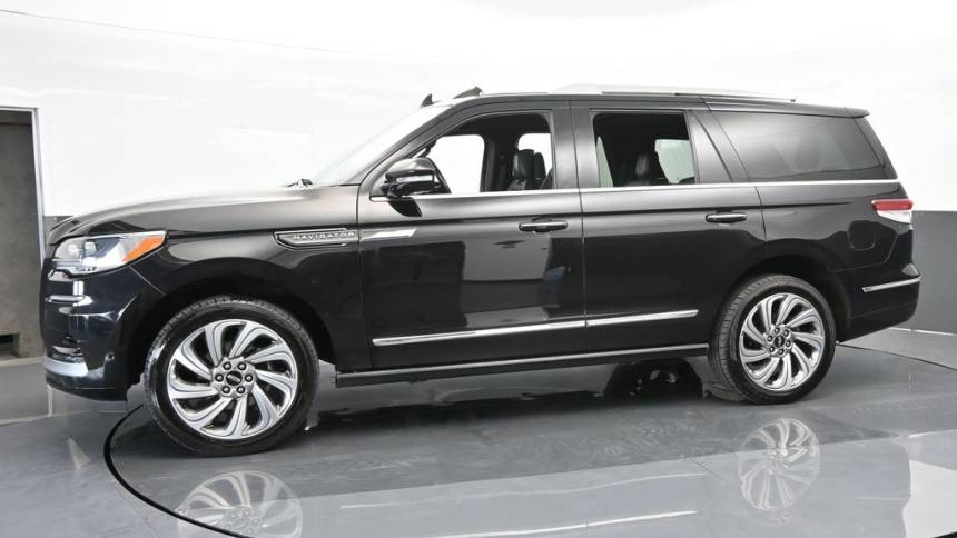 2022 lincoln navigator reserve