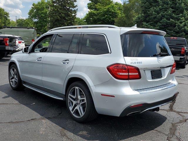 2017 mercedes-benz gls 550 base 4matic