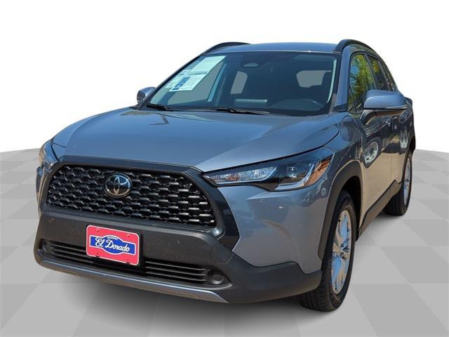 2023 toyota corolla cross le