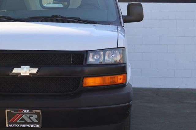2018 chevrolet express 2500 rwd 2500 135'