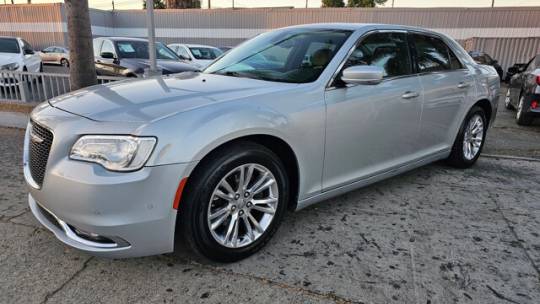 2019 Chrysler 300
