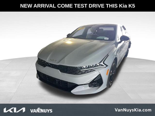 2022 kia k5 gt-line