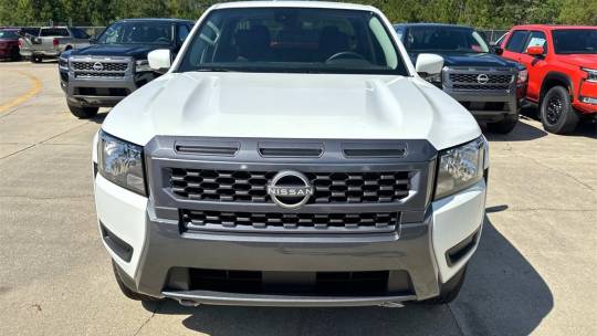 2025 Nissan sv
