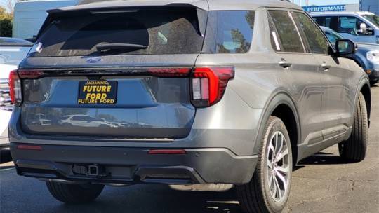 2025 Ford Explorer