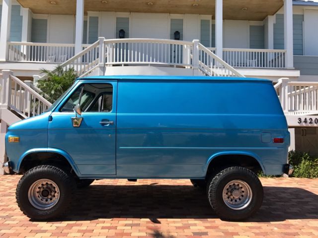 1977 chevrolet g10 shorty pathfinder 4x4 custom old school van ***nice***