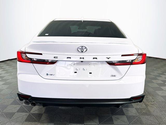 2025 toyota camry se