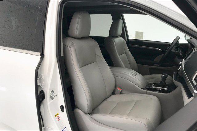 2018 toyota highlander limited platinum