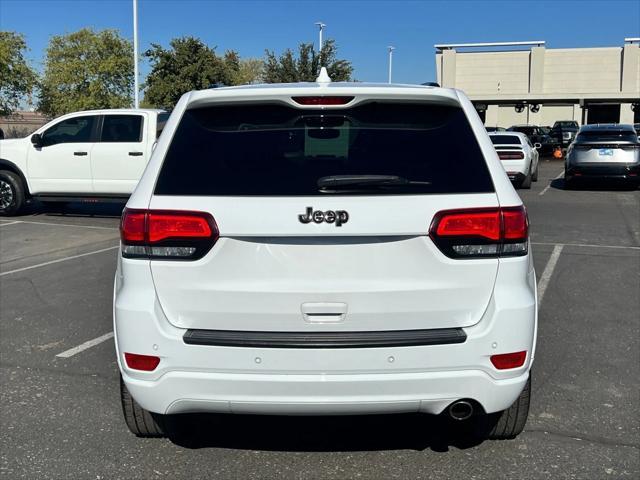 2019 jeep grand cherokee altitude
