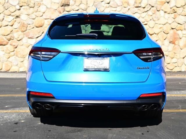 2022 maserati levante tributo