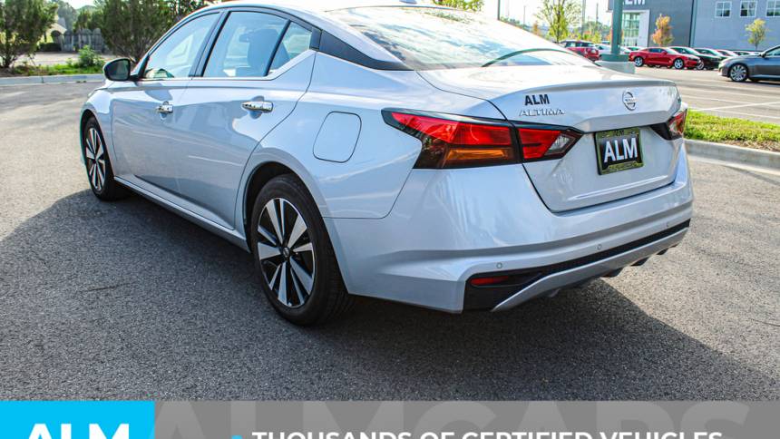 2022 nissan altima 2.5 sv