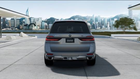 2025 BMW X7