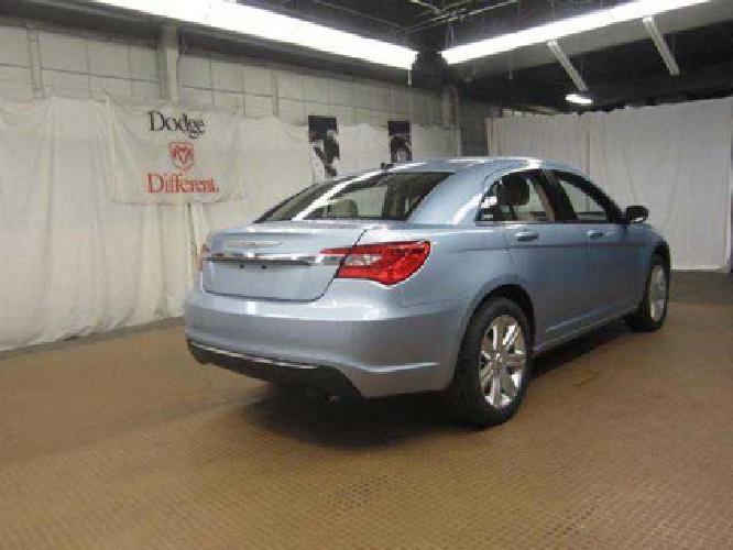 2013 chrysler 200 touring in scranton, pa
