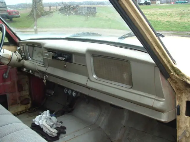 1964 jeep kaiser commando 4x4 auto w. lockouts / flatbed-dump