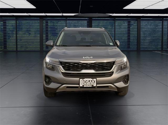 2022 kia seltos s