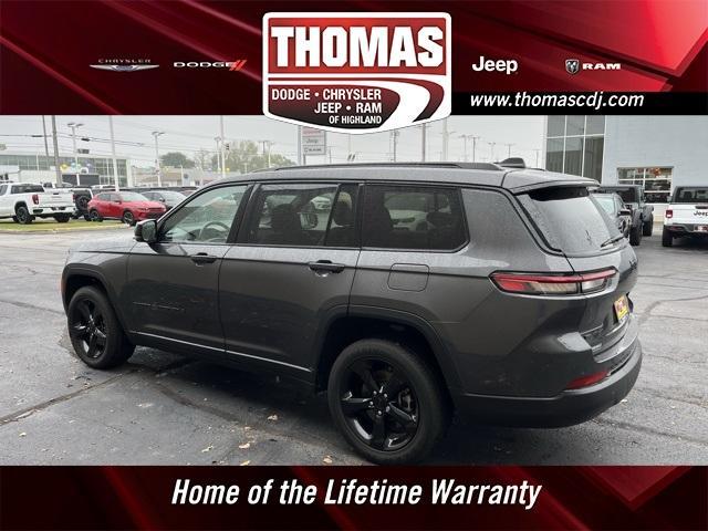 2022 jeep grand cherokee l laredo