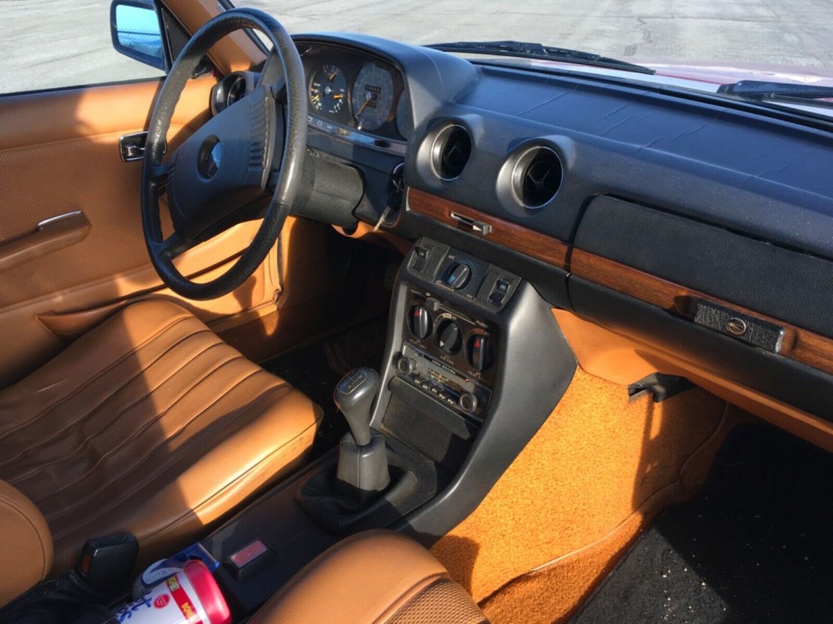 1977 mercedes 240 diesel, manual