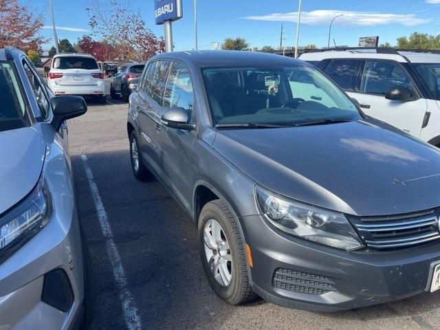 2014 volkswagen tiguan auto s