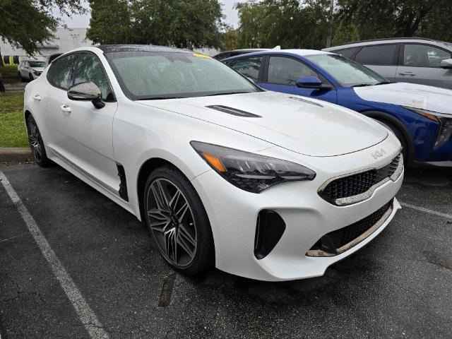 2022 kia stinger gt1