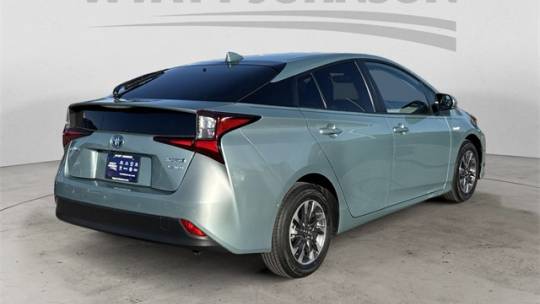 2022 toyota prius limited