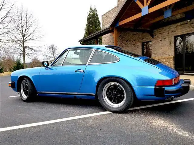 1976 porsche 911s in minerva blue amazing car!