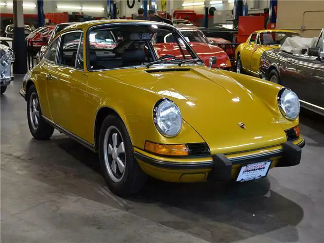 1973 porsche 911 t 77480 miles gold metallic coupe 2.4 liter flat 6 cylinder man