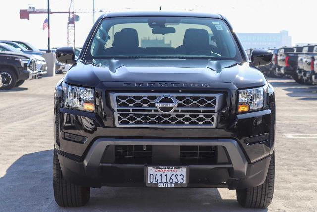 2023 nissan frontier sv