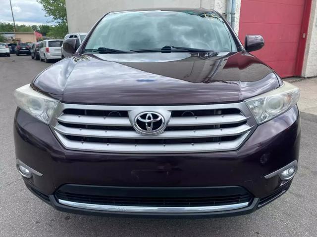 2012 toyota highlander se