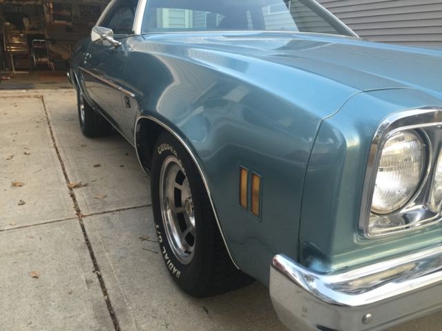 1975 chevelle malibu classic