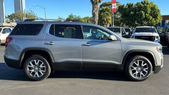2023 GMC Acadia