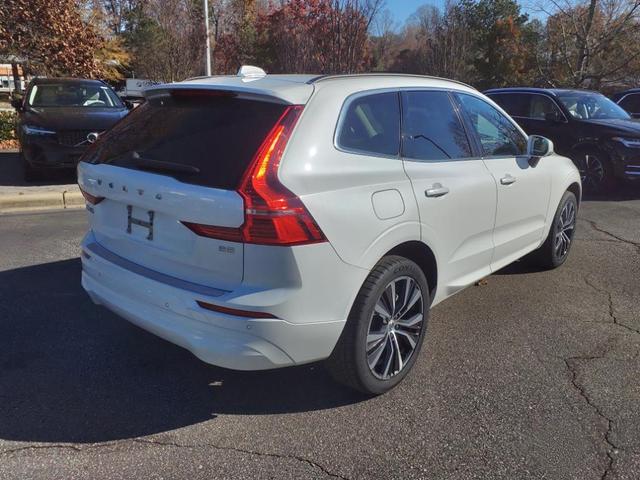 2022 volvo xc60 b5 fwd momentum
