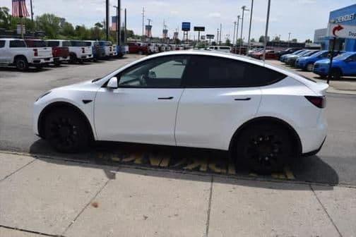 2022 tesla model y long range in indianapolis, indiana