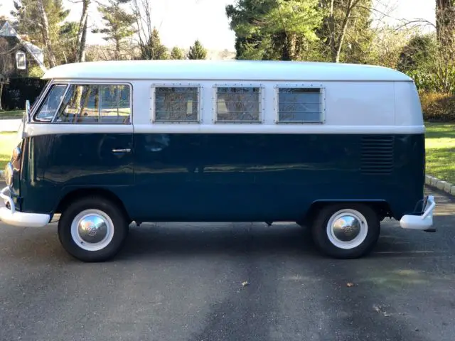 1965 volkswagen bus - caravelle camper
