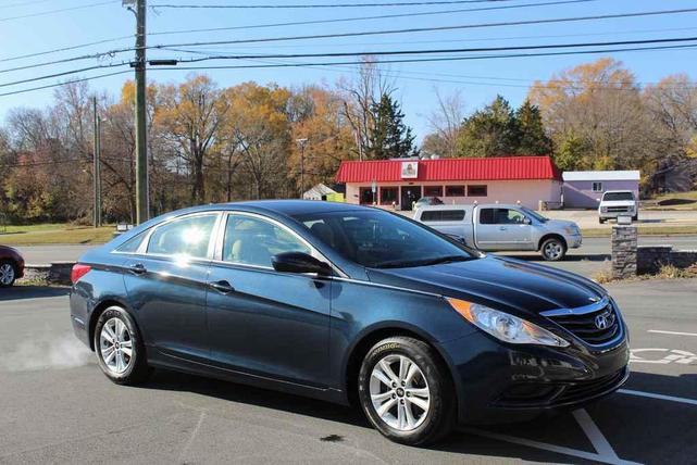 2012 hyundai sonata gls