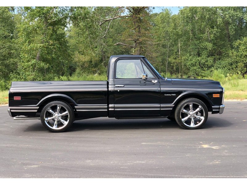 chevrolet c10 restomod pickup