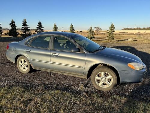 2000 ford taurus