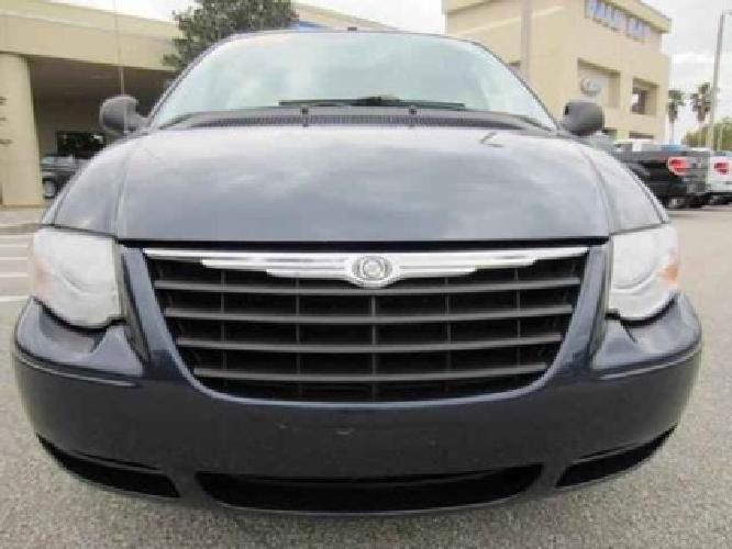 2007 chrysler town & country lx in palm bay, fl