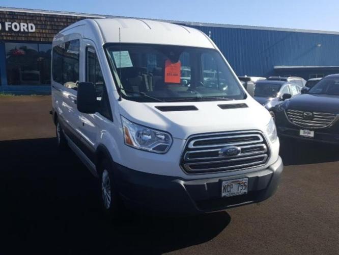 2017 ford transit passenger 350 xlt 350 xlt 3dr lwb medium roof passenger van w/sliding passenger side door for sale in lihue, hawaii