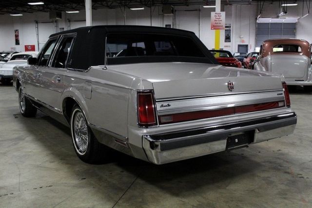 1988 lincoln town car 54464 miles silver frost sedan 5.0 liter v8 4 speed autom