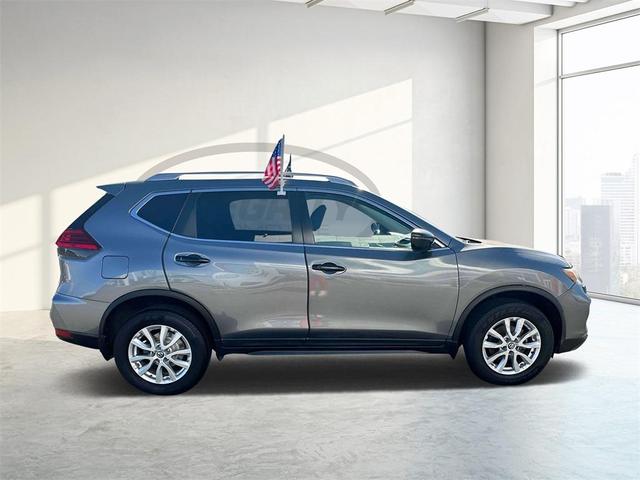 2018 nissan rogue sv