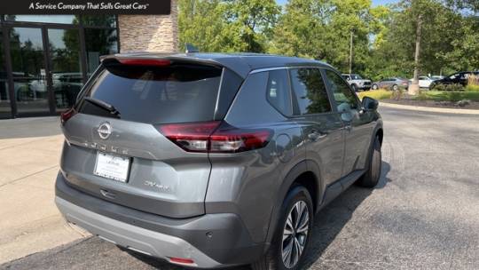 2022 nissan rogue sv