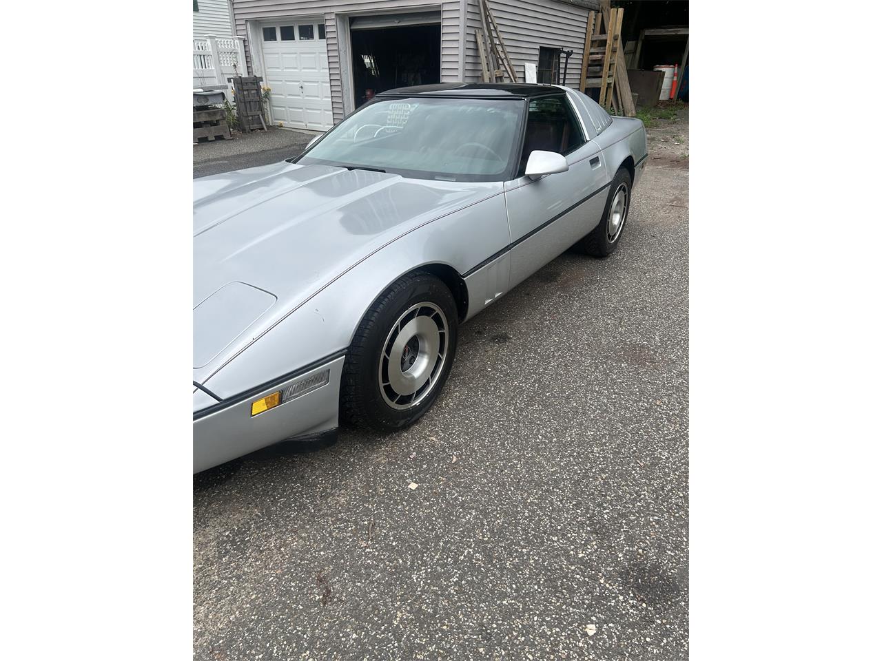 1985 chevrolet corvette c4