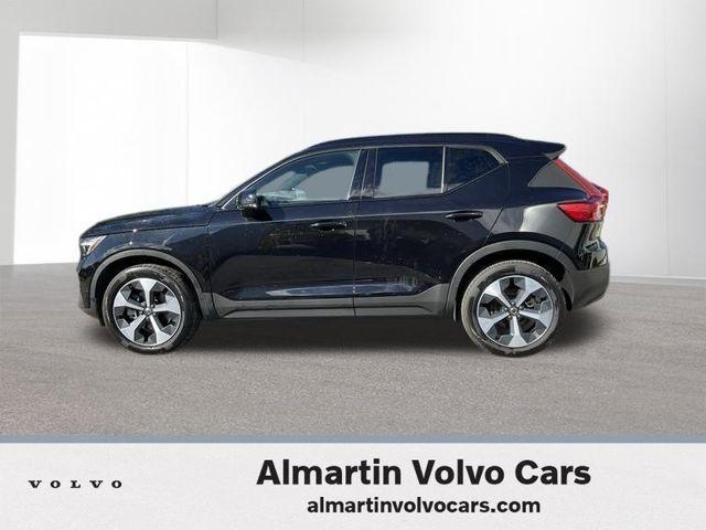 2024 volvo xc40 b5 plus dark