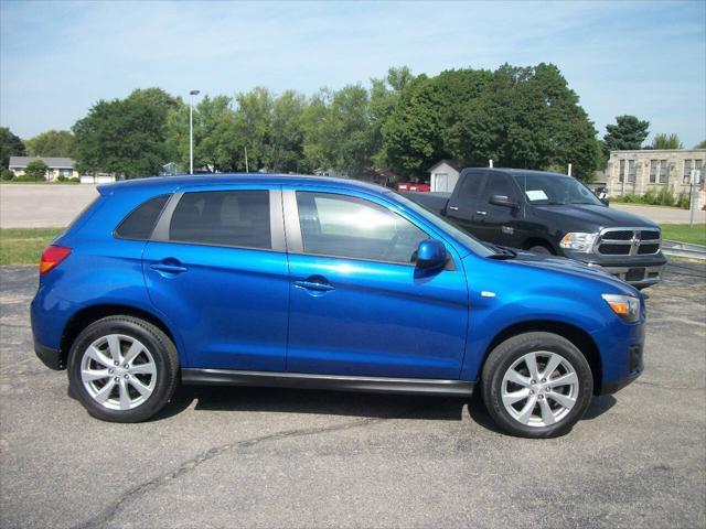 2014 mitsubishi outlander sport es