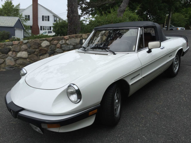 excellent condition, just 35k orig miles, looks and drives great, always garaged